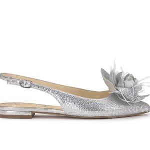 Evito Sling Back Ballet Flat in Silver Jessica Simpson